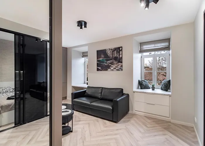 With Jacuzzi, Old Town Lejlighed *