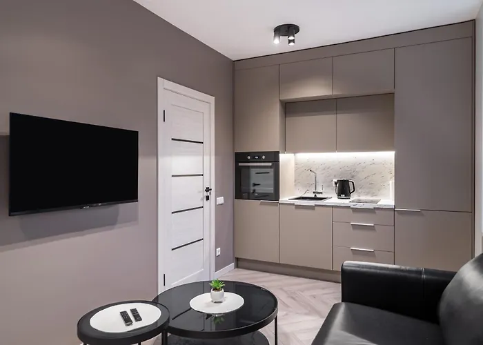 With Jacuzzi, Old Town *