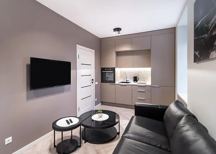 With Jacuzzi, Old Town *