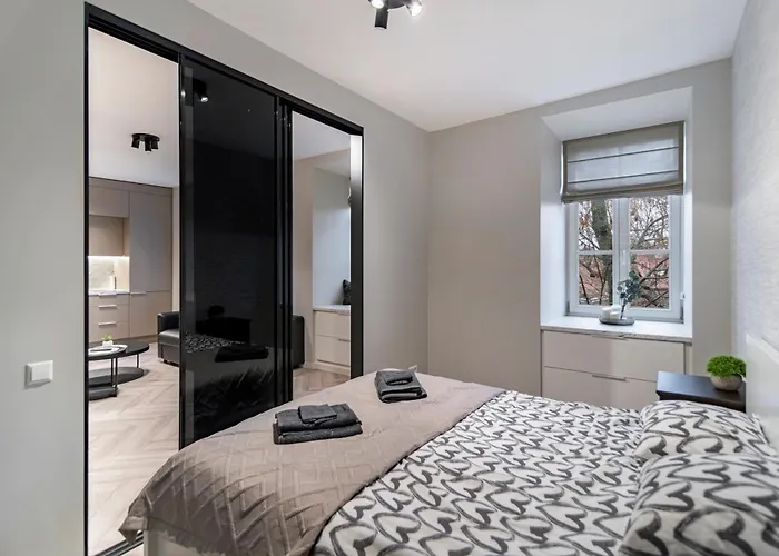 With Jacuzzi, Old Town * Vilnius